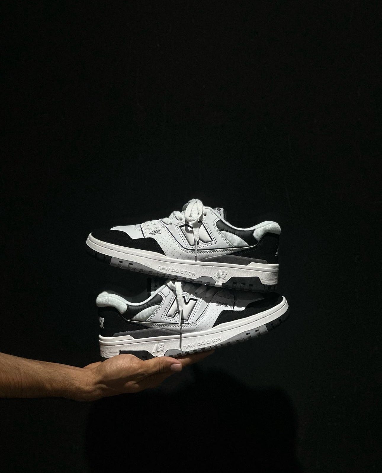 NEW BALANCE 550 BLANCO - NEGRO
